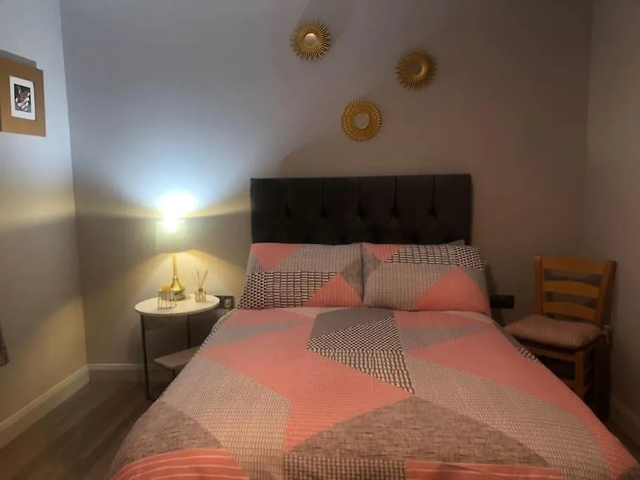 Royal Mile Famous Canongate Flat Edinburgh Apartment