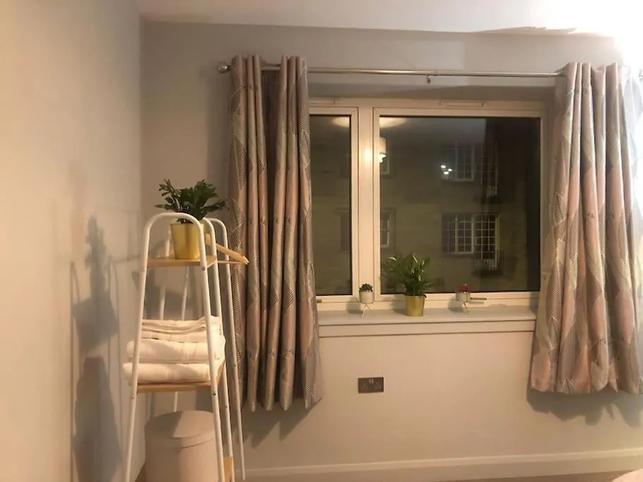 Apartment Royal Mile Famous Canongate Flat Edinburgh